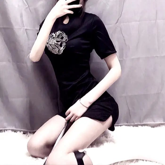 云深不知梦海报